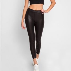 Black Scales Print Leggings Medium Faux Leather